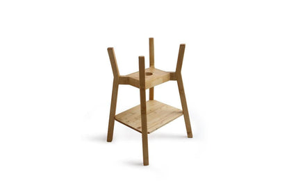 HOHE, STEHENDE HOLZWANNENKONSTRUKTION