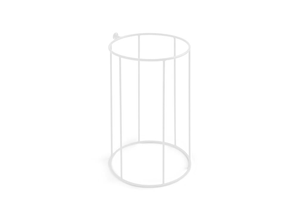 HOHE BODENKONSTRUKTION AUS METALLBAILE