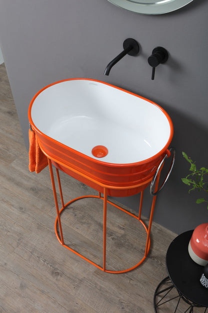 Zusammensetzung der Badewanne und Energiestruktur von Orange